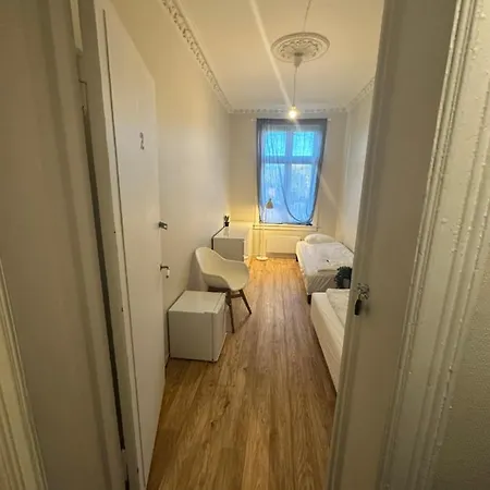 Botanic Garden Place Guest house *